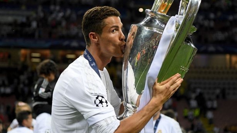 Ronaldo chính là tiền đạo Real Madrid vĩ đại nhất