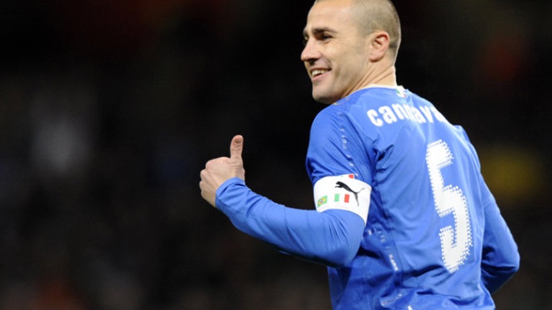 Fabio Cannavaro vẫn là cái tên duy nhất cho đến lúc này giành được quả bóng vàng ở vị trí trung vệ